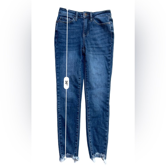 Judy Blue Eva Mid-Rise Fray Hem Skinny Size 0/24 - Picture 8 of 12